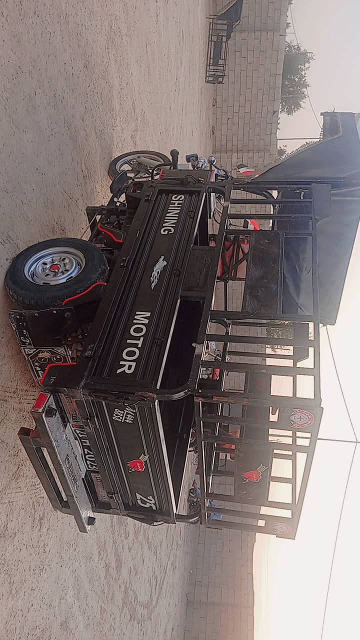 سلام عليكم ستوتة ام طير جمره رقم*********** مؤديل22محرك24 اوراق كامله ؤبليته بيهه كهربائيات كله شقاله دبلات شغال تخم تايرات جديد بعدهه زيرؤ نضافه فؤل نشاط فؤل محجر كامل مكاني ديالى حمرين سعر خاص انتصل ؤتدلل 📞💯💙
