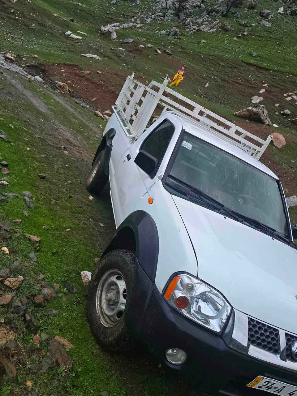 بۆ فرۆشتن 
نیسان پیکاب٢٠٠٧ دەبڵ ئەکسل گێڕ و مەکینە و ئەکسل و تەقەو ڕەقە بەشەرت سەناوی تا ٢٠٣٠ تازە تایەی تازە لەی سەیاقی بۆیاخی هەیە بۆ زانیاری زیاتر پەیواندی بکە بەم
ژ.م ***********
