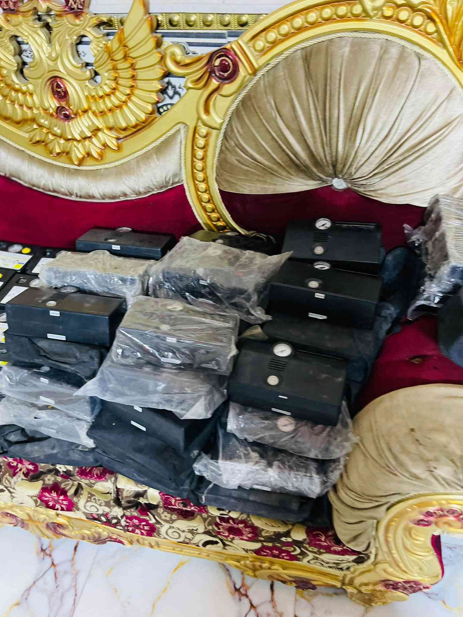 سلام عليكم منفاخ هوه بيع الجمله والمفرد كله ياباني الصلي وبيهن ضمان سنه وتوصيل كل محافضات العراق العنوان بغداد السنك الاستفسار ***********
