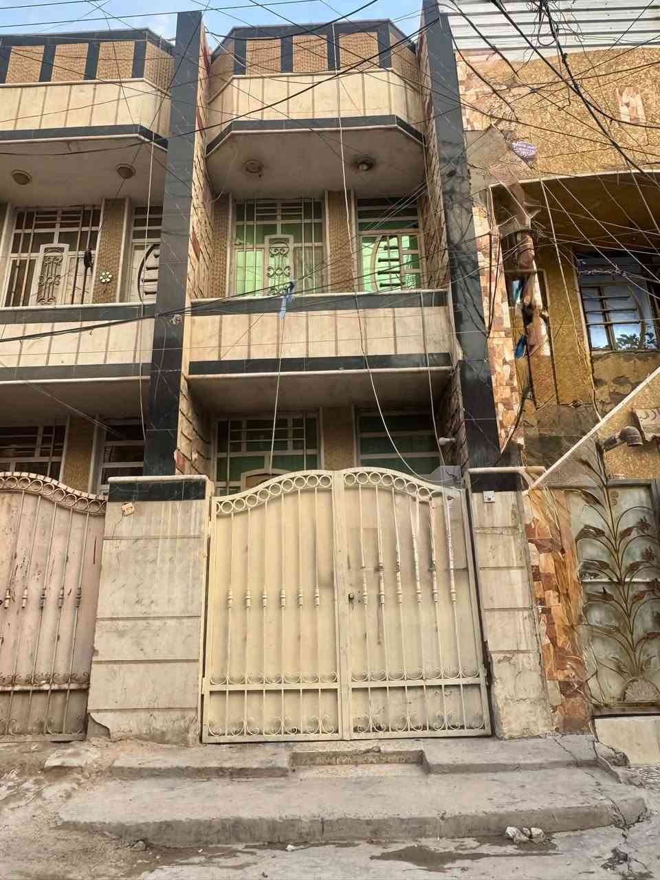 مشتمل • ٥٠م • الشعب شارع عدن