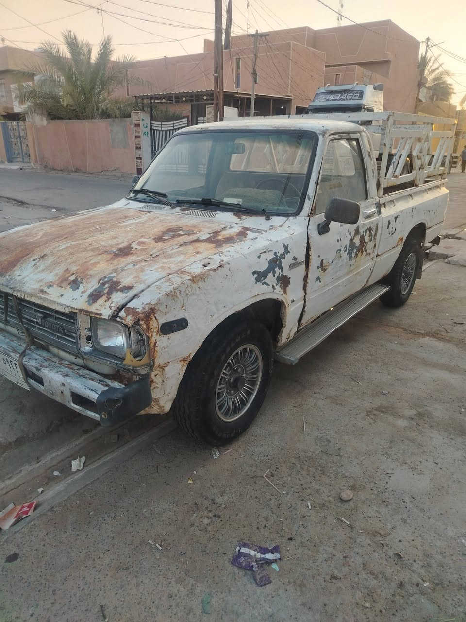 سلام عليكم سياره بيكام   مديل 82،رقم وسنويه ديالئ عربي بسمي تحويل مباشر مكينه وكير وكسان وشاصي مكفولت تخام تاير جديد سعر 25وبيها مجال مكان ديالئ خان بن سعد ***********مكلف بلنشر لحد يراسلني مواني راعيه

