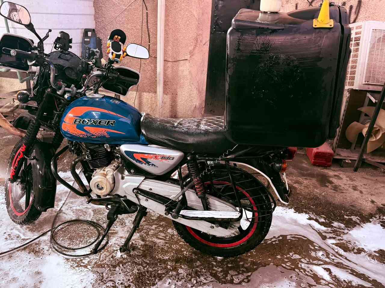 السلام عليكم
شباب بوكسر البيع موديل 23 محسوبه ؏َــہ 24 
دراجه مكفوله 
بسمي الدراجه تحويل ثاني الدراجه نضيفه كلش تاخذه كبل الشغل 
مامتعوبه دهن كل 7 ايام لكي مولي ابدله 
دراجه مناقصه كلشي تاخذه تترحملي عليهه عنواني بغداد البياع قرب تقاطع درويش 
الاتصال *********** السعر خاص
