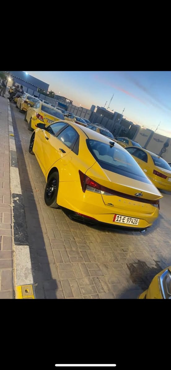 السلام عليكم سياره لبيع. فقط السعره 145 وبيه مجال سياره مديل 22موصفات نص فول بصمه فول تحكمات سترين تشغلي عن بعود  تاير جديد تخم حداديه جديده. بيه كير ايتي  اني محوره عله يدي  باتري جديد تبريد ثلج ❄️ ❄️. بسمي  بيه منضومت غاز.  مكينه 2000 دوش. مكينه وكير شرد جديد. دوشمه جديده.  بيه منضومت زنون.    بيه مضخم صوت.  سياره حلوه العنوان نجف  ***********.   وضا اكو اوبتمه مديل ٢٠ اروس
