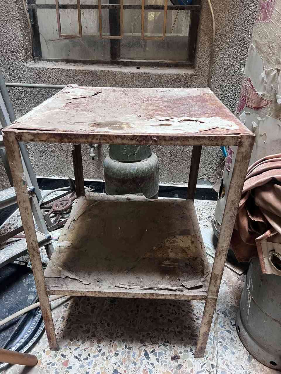 السلام عليكم مبرده والميز مالتهه ثنيناتهن ب100 وميز البلازما ب75 للتواصل واتساب ***********
