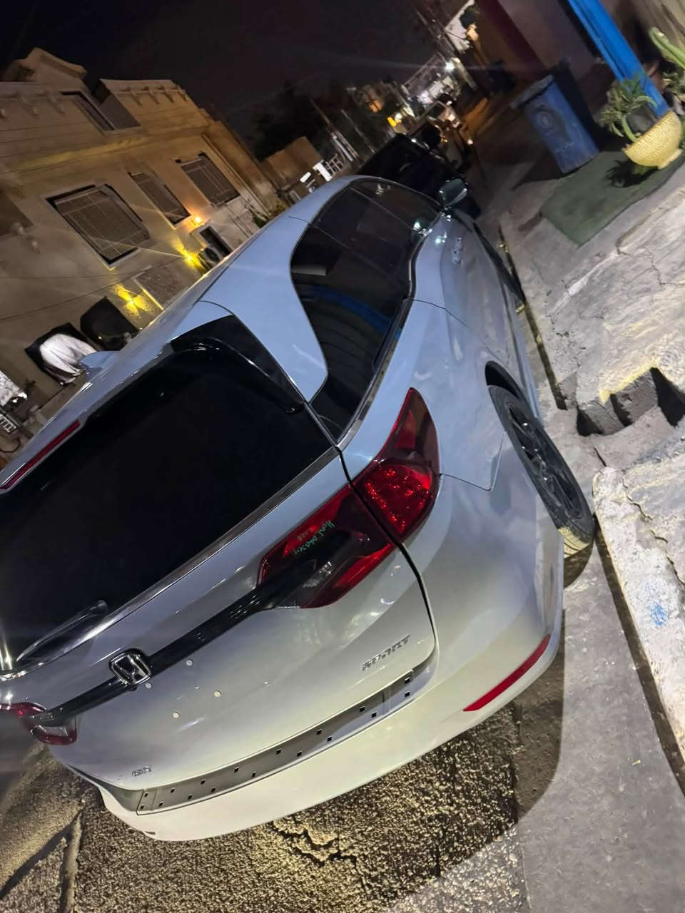 هوندا ياباني اودسي للبيع  موديل 24 /7راكب رقم بغداد حادث دعاميه خلفيه فقط فول موصفات عنوان بغداد الدوره ( *********** )
