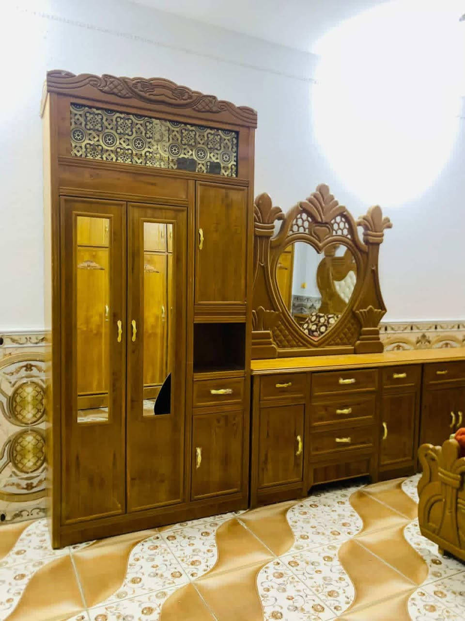 للبيع غرفه توج صاج عراقي نظافه فول السعرمليون150
بيها مجال العنوان الرمانه للاستفسار*********** واتساب
