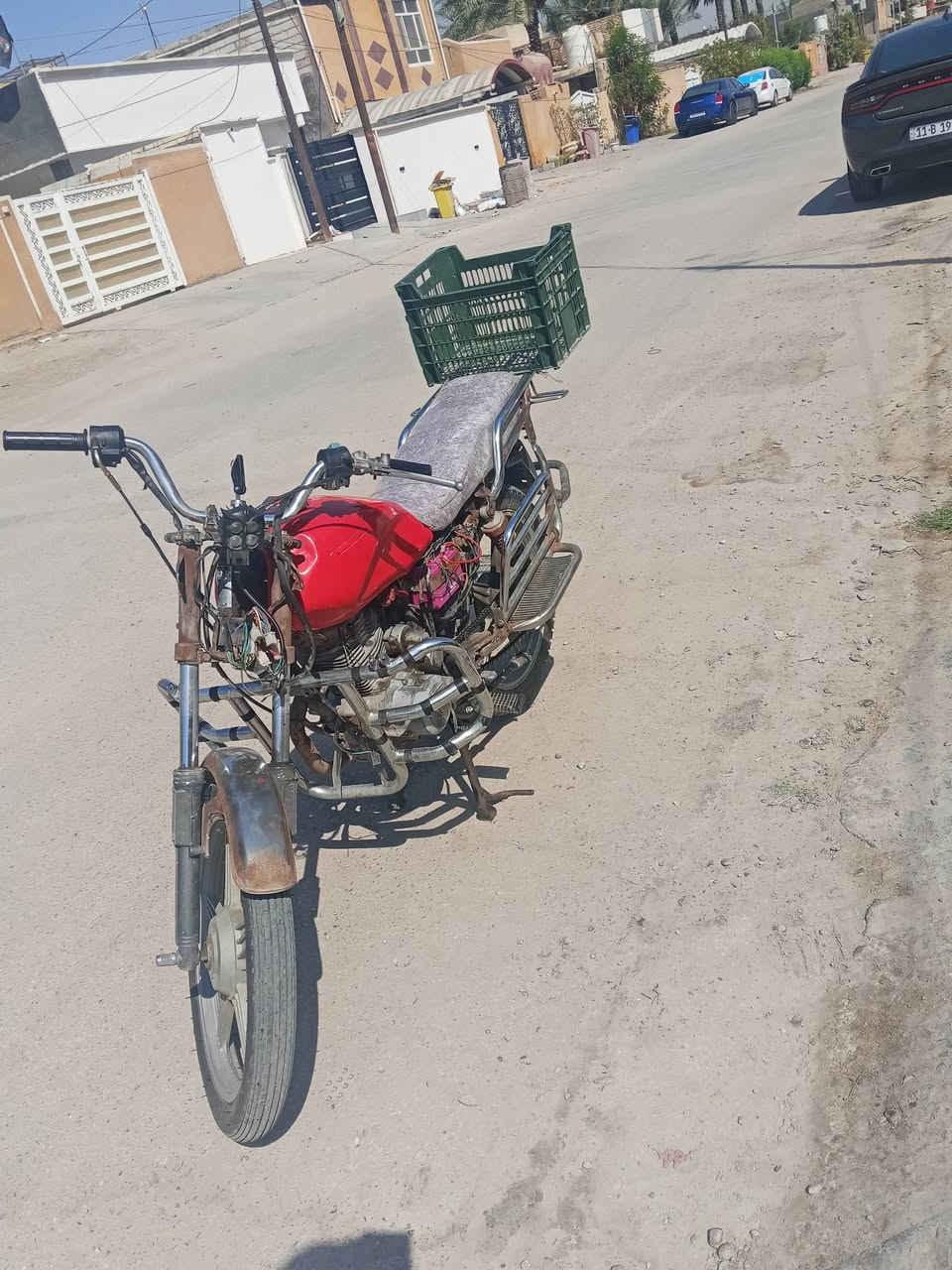 سلام عليكم فيوم البيع الدرجه سنويه جاهز من كلشي كهربيات شغاله نكره سلف سعر 225 وبيهه مجال حك جياتك  مكان بابل فضاء المحويل رقم  ***********
