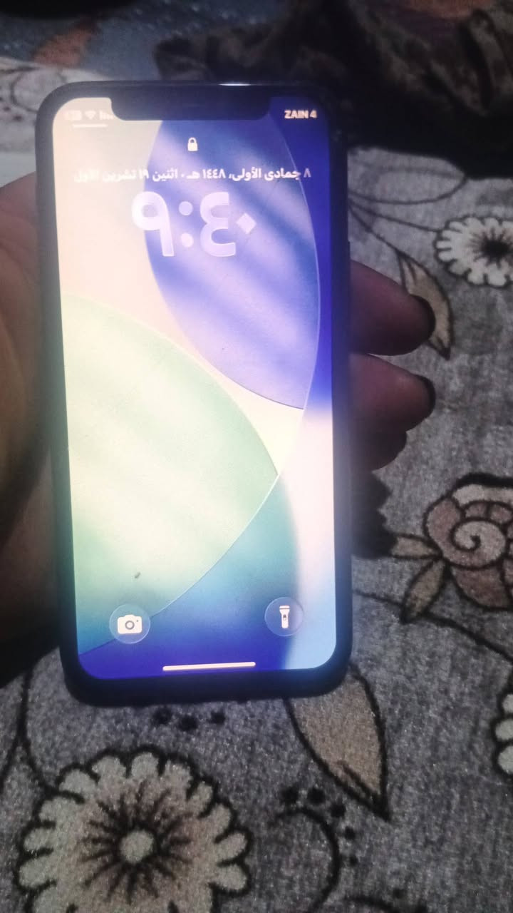ايفون ١١ برو • بطارية ٧٣ • ضهر مكسور