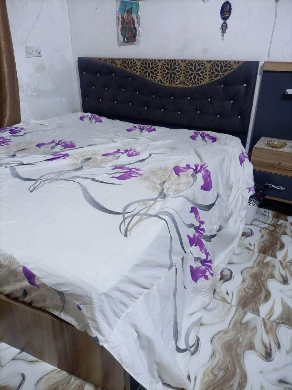 غرفه نوم للبيع سعر ٤٠٠بيه مجال العنوان الغزاليه صاحب الغرفه رقم ***********
