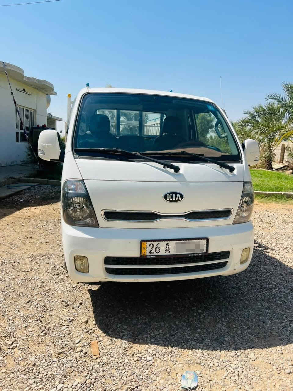 السلام عليكم ورحمة الله وبركاته 
كيا حمل للبيع موديل 2019 مابيها لادعم لاصبغ لاتبديل كله شركه فقط بيها فطر بالشاصي 
سنويه جديده رقم صلاح الدين 
بأسمي مكاني كركوك
صدر جديد سيارة جاهزه. 
السعر 115 بيها مجال بسيط
 الاتصال على الرقم *********** كركوك, العراق
