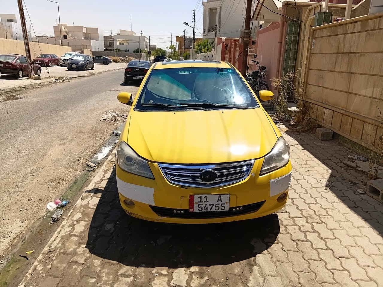 سيارة بي واي دي كير مكينة كورلا موديل2014 بطاقة بنزين وغاز موجود خفيف بي تصفية سعرها 44 بي مجال للطيبين رقمي (***********)
