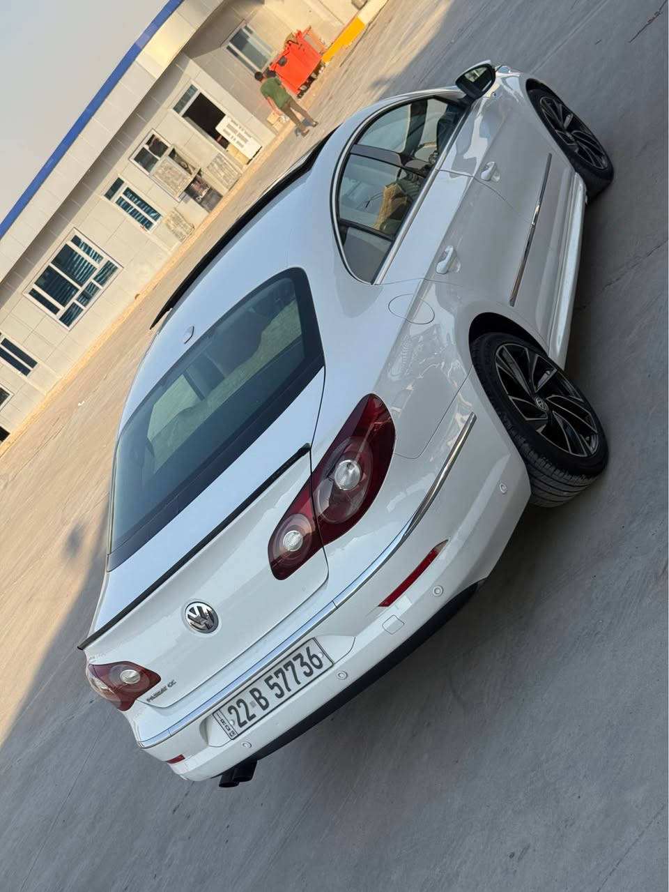 ***********

(نرخی 76 وەرەقە) 

PASSAT CC 2012 R line کلین 

شکل نوێی خەلیجە کلین بێ سبوخ 
 
٢٠٠ هەزار کیلۆمەتر رۆیشتووە 

R line قەپات مواسەفات

مەکینە ٢.٠ تۆڕبۆی ٤ پستۆنە 

٦ گێڕی تۆماتیکە 

سەیارەکە کلینە دەحامی لۆ دەحامی بەشەرت 
بێ سبوخ بێ دەحمە  
ئێڕباگی نەتەقیوە بە شەرت هەمووی 

گێر و مەکینە  بەشەرتە

ڕەقەم و ژینگەی نوێیە تا ٢٠٢٨
بە ناوی خۆمە 
کۆبۆنی بەنزینی کەرکوکی لەگەڵە

‎مواسەفات R line قەپات //-
‎١- ناو زەردە ٢- ٤ گێر ؛ حادی ؛ تۆماتیک ؛ سپۆرت  ٣- پانۆڕامایە ٤- هەموو گیانی حەساسە ٥- گێچ ئەلیک ترۆنی ٧- کوشین مەساج ٨- بیلاد پەردە ٩- برێک بەسمە ١٠- ئۆتو هۆلد ١١- تەحدد سورحە ١٢- کوشین کارەبایی ١٣- ٦ سەماحە ١٤- ڤۆلیۆم ١٥- تەبرید مەرکەزی ١٦-زۆر مواسەفاتی تر

نرخی ٧٦ وەرەقە
  
سەیارەکە لە هەولێرە 

*********** واتس ئاپی لەسەرە أربيل, العراق
