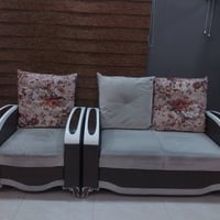 كنب • ١٠مقاعد • نضيف