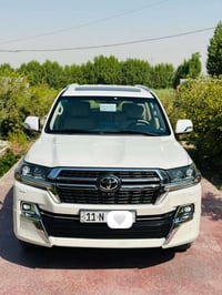 لاندكروز • موديل ٢١ • ماشيه ٩٢ الف