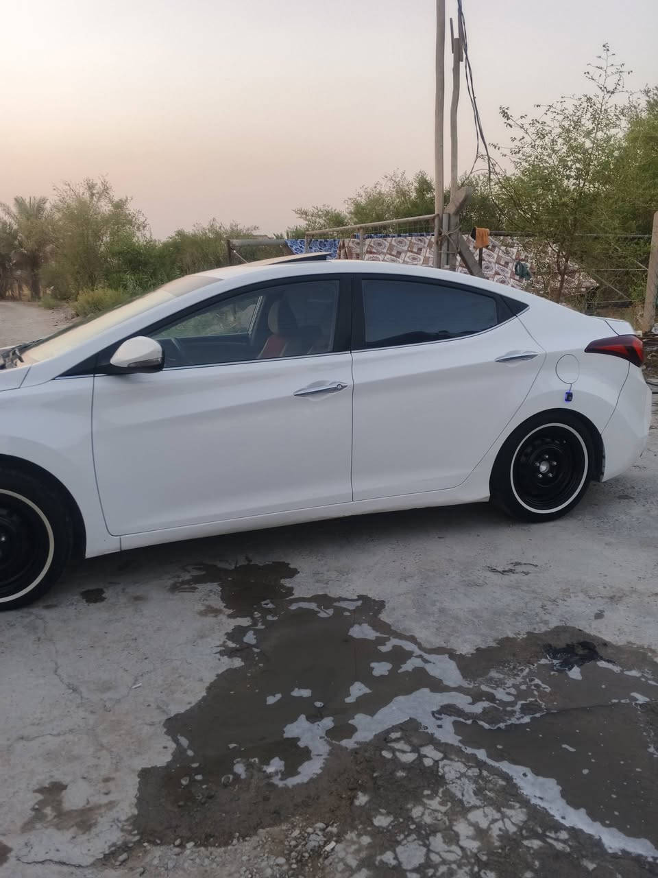سلام عليكم ألانتر موديل 16فول مواصفات خليجي مكينه 1800 تبريد حداديه تخم تاير السياره بيه بنيد مبدل فقط وبيها باردات قليله والباقي كفاله رقم نجف بسمي سعر115وبيها مجال لشراي يتصل ***********
