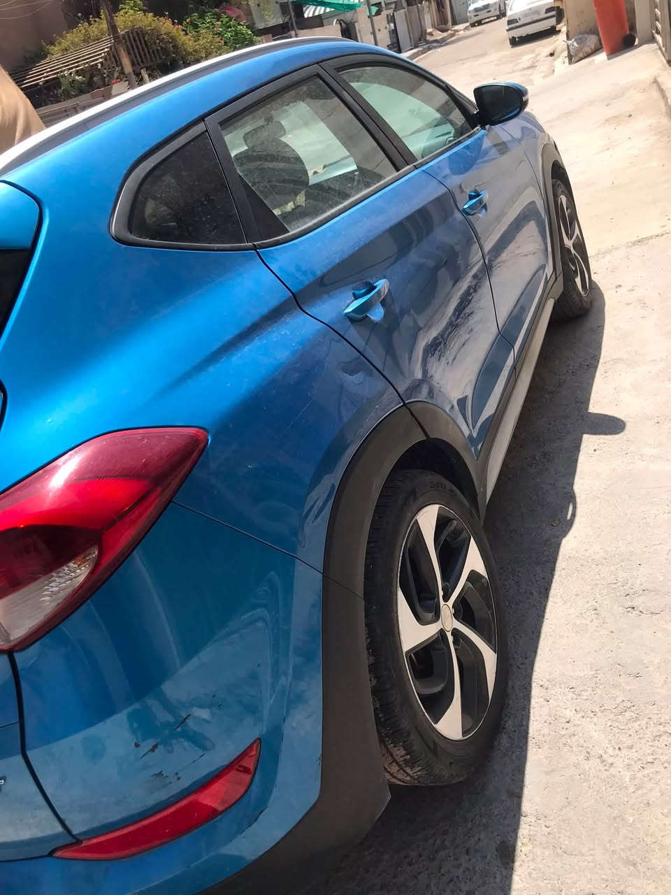 السلام عليكم توسان ١٧ مكينه ١٦٠٠ تيربو سياره حادثه جاملغ الامامي جهت السايق وبيه قطع كلير بصمه رادا خلفي وجانبي كشنات كهربائي تبريد قطعتين يراد اله ترتيب الدعاميات صدر امامي خلفي قبل اسبوع وتيربو هم مكان بغداد تقاطع درويش *********** السعر ١٢٧ وبيه مجال بسيط بيع او مراوس
