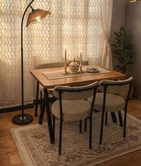 طاولة طعام • ٤ كراسي • صناعة تركية