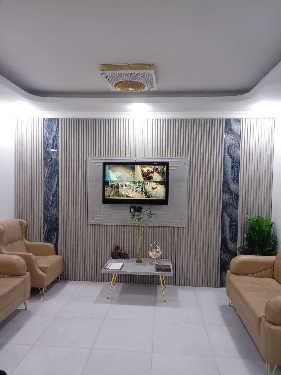 اليوم تم انجاز العمل ولحمدالله والشكر لك يالله  بيتك🏡 النضافه اهم من العمل 🫡 العالميه الديكورات 🏠  
 او مكان عملك🏬
 بوضع لمسة فنية من افخم #التصاميم 🧱🧱

تگدر اتغير ديكورك خلال ساعات وبأنسب الاسعار ،،،

🍃🍃
#ديكورات_داخلية _ خارجية
#جبسم_بورد
#صبغ_داخلي_وخارجي
#سقوف_ثانويه 

#اسعارنا_مناسبة
#المواد_الاولية_للعمل_ممتازة
#مصداقية_في_العمل

#متوفر_ كوت 

للطلب او الاستفسار يرجى مراسل العالميه لديكور
☎️ ***********
