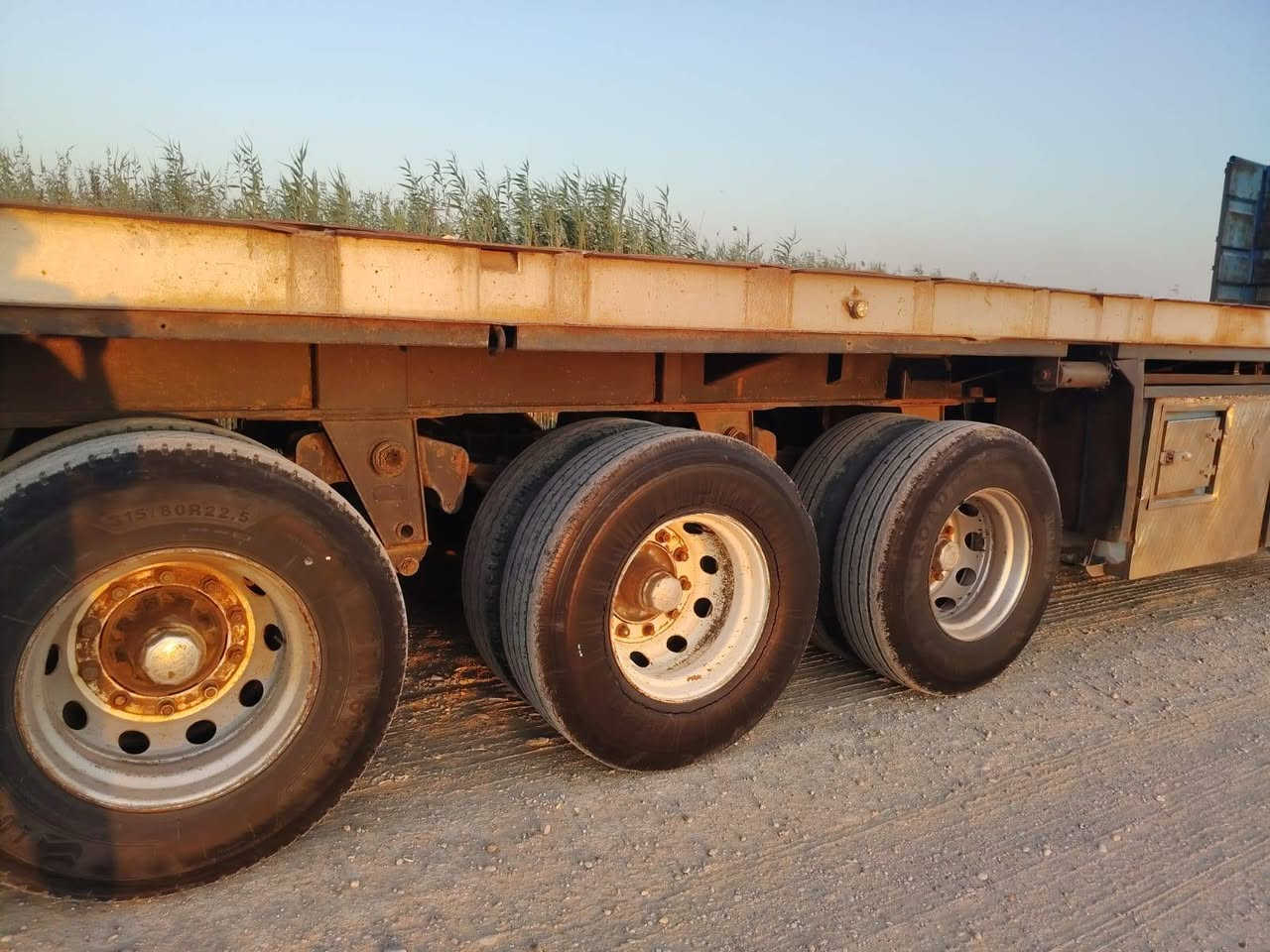 سلام عليكم البيع عربانه سكندريه طول 12 ونص تخم تاير مكفوله كفاله عامه دناكير 14 ألماني مدور مكان بغداد رقم صاحب العربانه  *********** اخوان اني مكلف بل نشر ما اجاوب خاص
