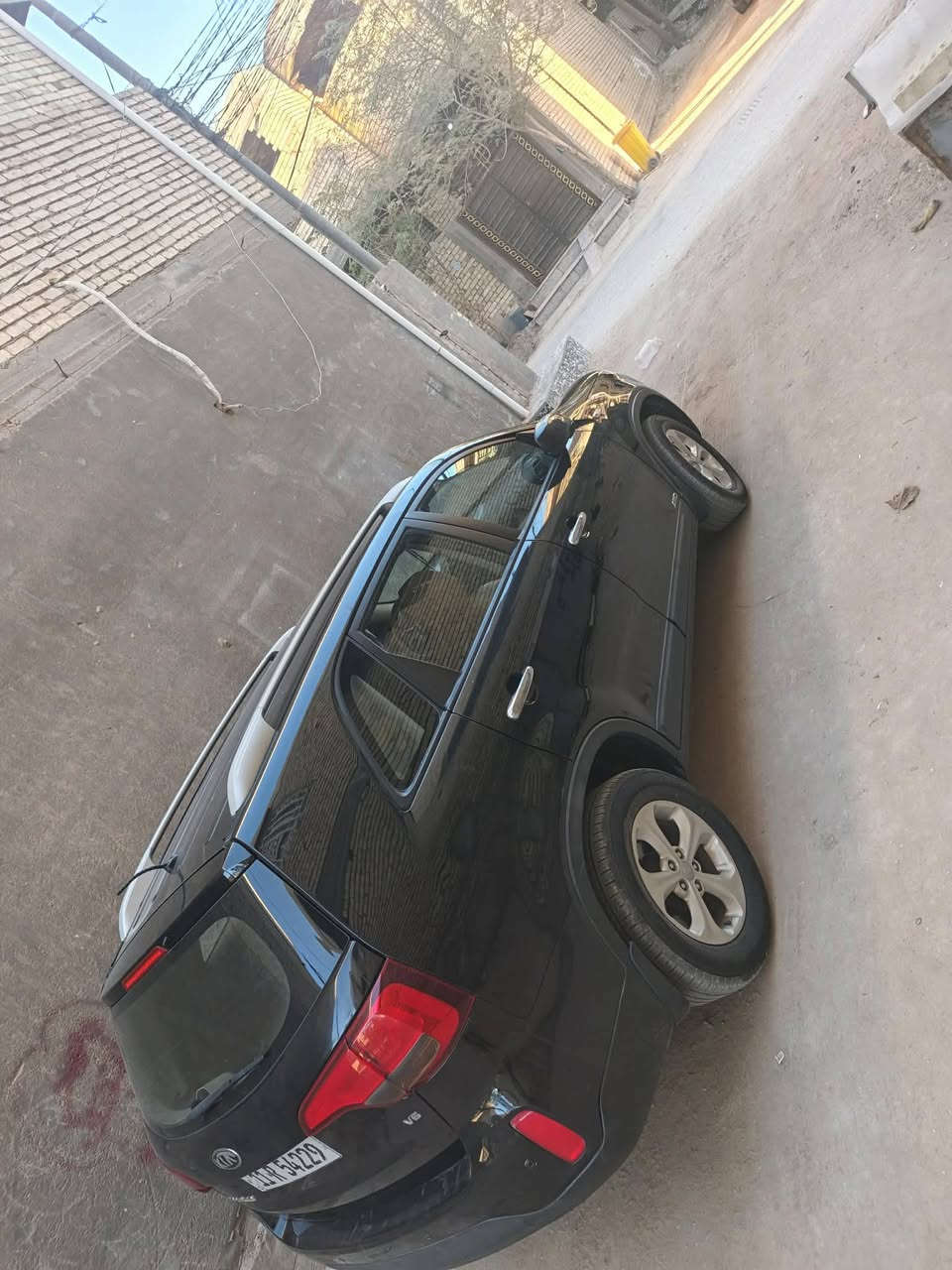 سلام عليكم سورنتو ١٣ خليجي كفاله عامه بيه ضربه صغيره كلش ما مسويها رقم بغداد بسمي ٦ سلندر كفاله من صبغ ول ضربه مكان كربلاء بوبيات وإذا أكو مراوس النترا معه فرق سعر ١٥٥ وبيه مجال ال رقم ***********
