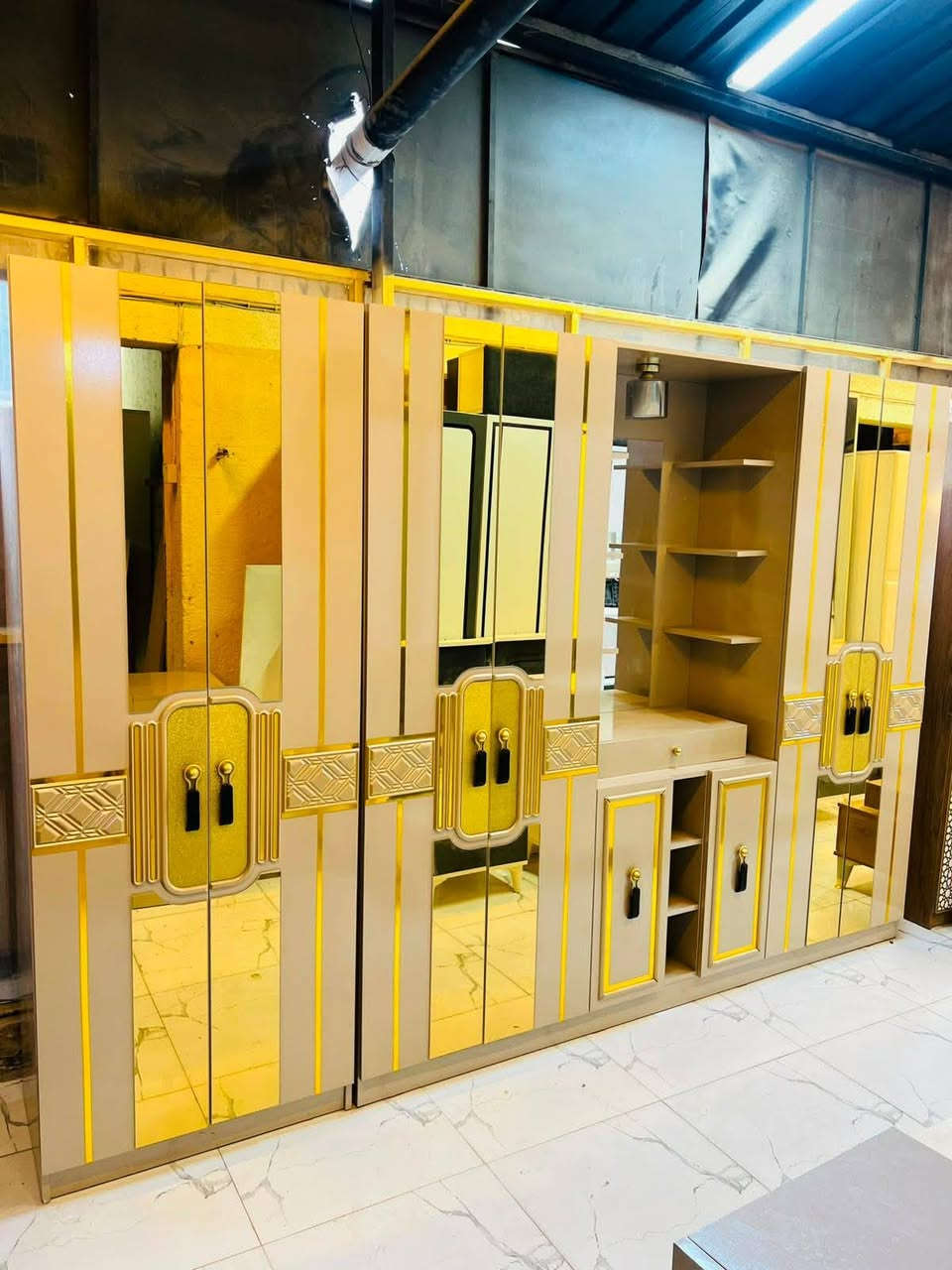 للبيع الاستفسار مراسلة ***********
