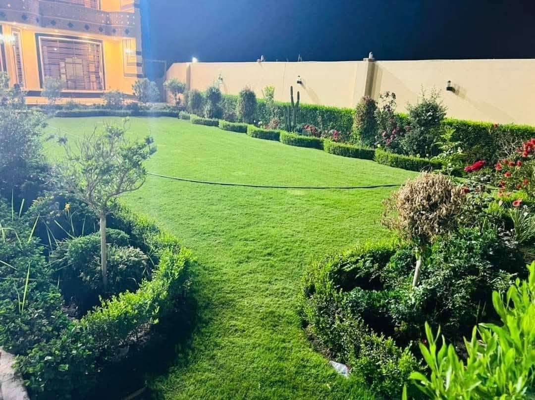 🍃مستـعدون🍂 عمل كافه ديكورات حديقه ، لـترتيب🐦 الحدائق المنزلية 🏝️🏘️
وزراعة النباتات، 🌾🌴🌱والازهار، 🌼🌺🌻وقص الثيل.
أعمالنا مستمرة دائماً ونسعى لإرضائكم ❤❤🌲🌲 
عالم الحدائق تصميم وترتيب الحدائق  .
مستعدون تقليم. وترتيب الاشجار. 
بطرق جديده وحديثه وتزويد الثيل بالأسمده المفيدة 
وعلاج لأشجار مريضه وبأاسعار مناسبه وتجهيز الشتلات
الاتصال او الاستفسار
***********
***********
