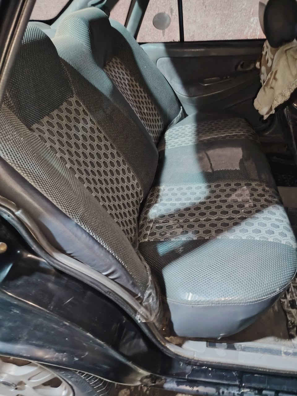 برنس فراشه 97 سنويه جديده وهزه جديده تحويل ثاني يوم السعر 35
كير اوتوماتيك محرك 2000مفتوح تبريد جان يشتغل هسه الكمبريسر وكف مااعرف السبب الفان شغال والتحكمات مالتا ودكمه الايسي هم شغاله تايرات نص عمر
مصبوغه عام بدون حادث وجام كهرباء 3شغالات وحده عاطله 

مالتا يرادلها ترتيب بالكهربائيات شي بسيط يعني الايت اعتقد اليده عاطله لان جان يشتغل الشراي يتصل ويدلل بغداد الرصافه ***********
