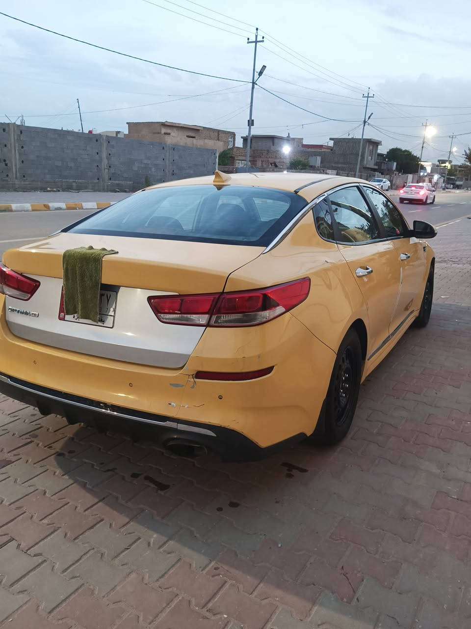 السلام عليكم
اوبتيما 2019 رقم بغداد
حادثهه چاملغ ومبدل لغد اليمنه
مكينه 2400gdi
سعرهه 95$ وبيهه مجال
مكاني الفلوجه
***********
