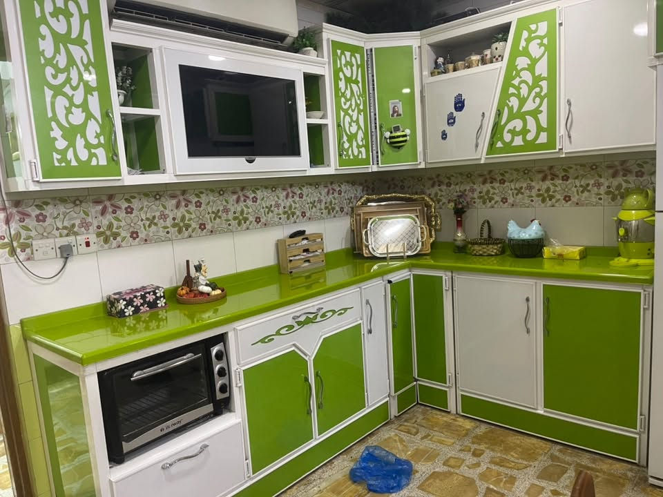 السلام عليكم 3 كونترات كرانيت درجه اولى المنيوم مكان نجف المهتم خاص ويدلل او يتواصل واتساب ***********

