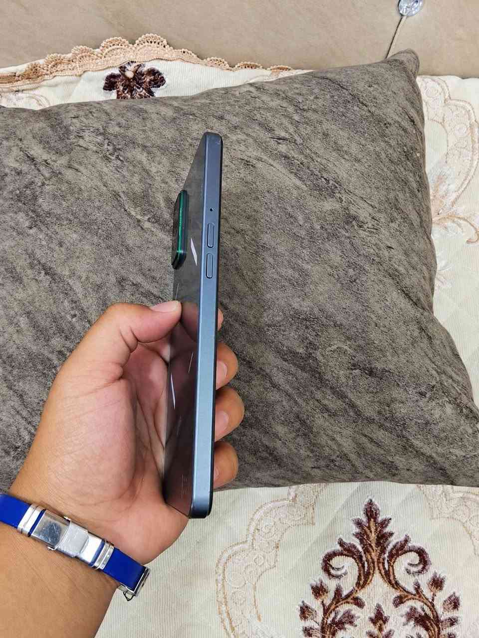 انفنكس ٣٠برو ٥جي • ٥١٢ • نضيف