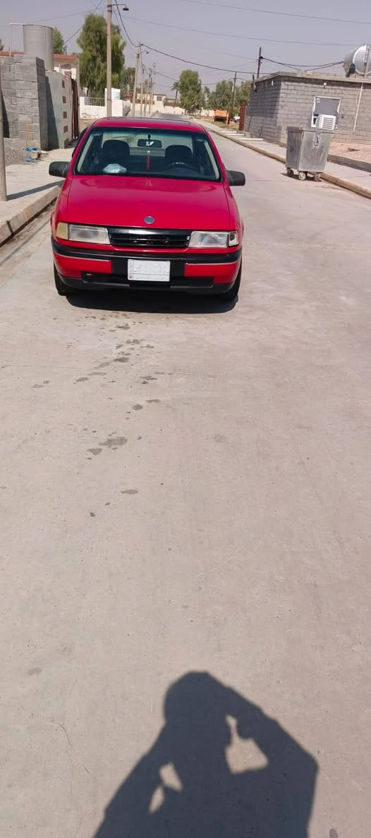 اوبل 16 كير محرك شرط طخم تايد جديد داخلها جلد شاشه مال بيت تحويل مباشر كابون بانزين السعر 37 وبيها مجال السيارة فقط جماليه ***********
