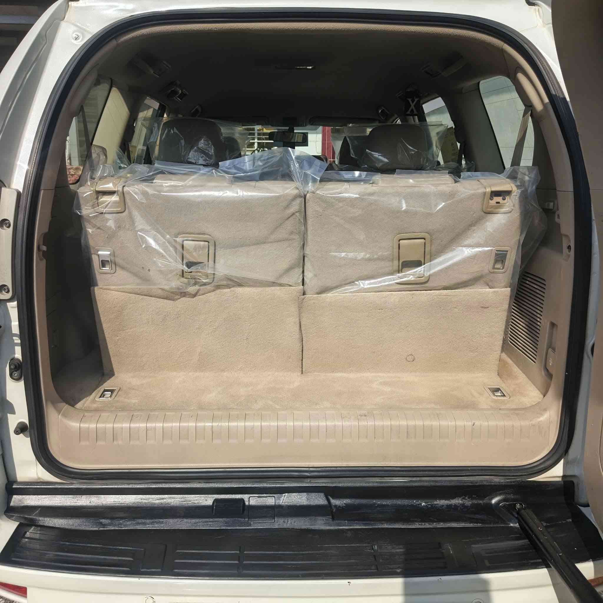 برادو • ٢٠١٠ • ٩٧ الف