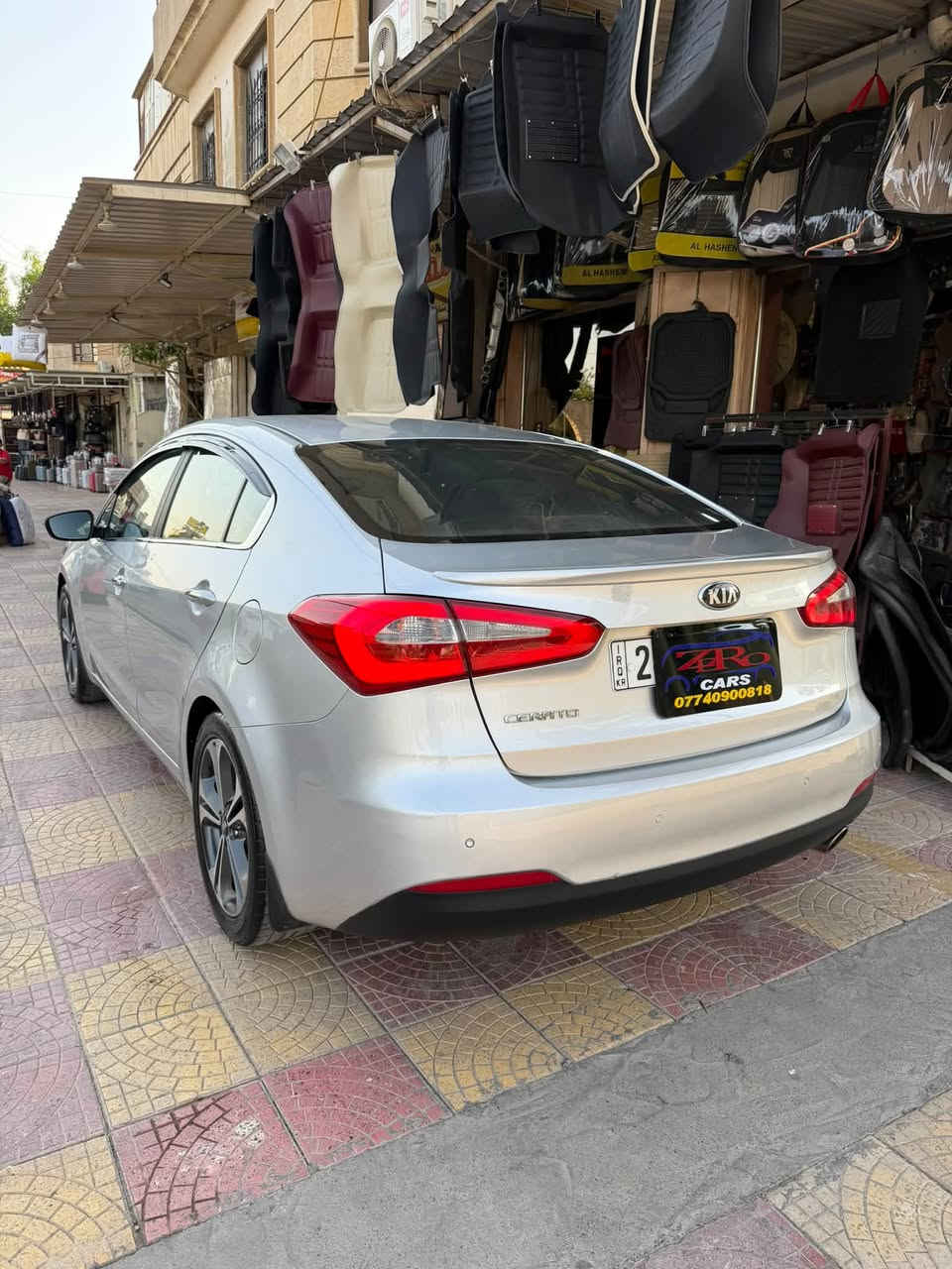 السعر مناسب ( 113) ومجال
سيراتو2013 خليجي

صبغ فقط باب خلفي وتعديل بارد مكانتين صغار

سياره جديده

محرك 16 دوش

شفتات استيرن

تحكمات استيرن

قطعتين تبريد

حساس امامي وخلفي

اشاير مري وشفط

كير ومحرك بشرط

تبريد ثلج

رقم وسنويه وهزه كلو جديد

مكان السياره موصل

التواصل ع الرقم

***********
