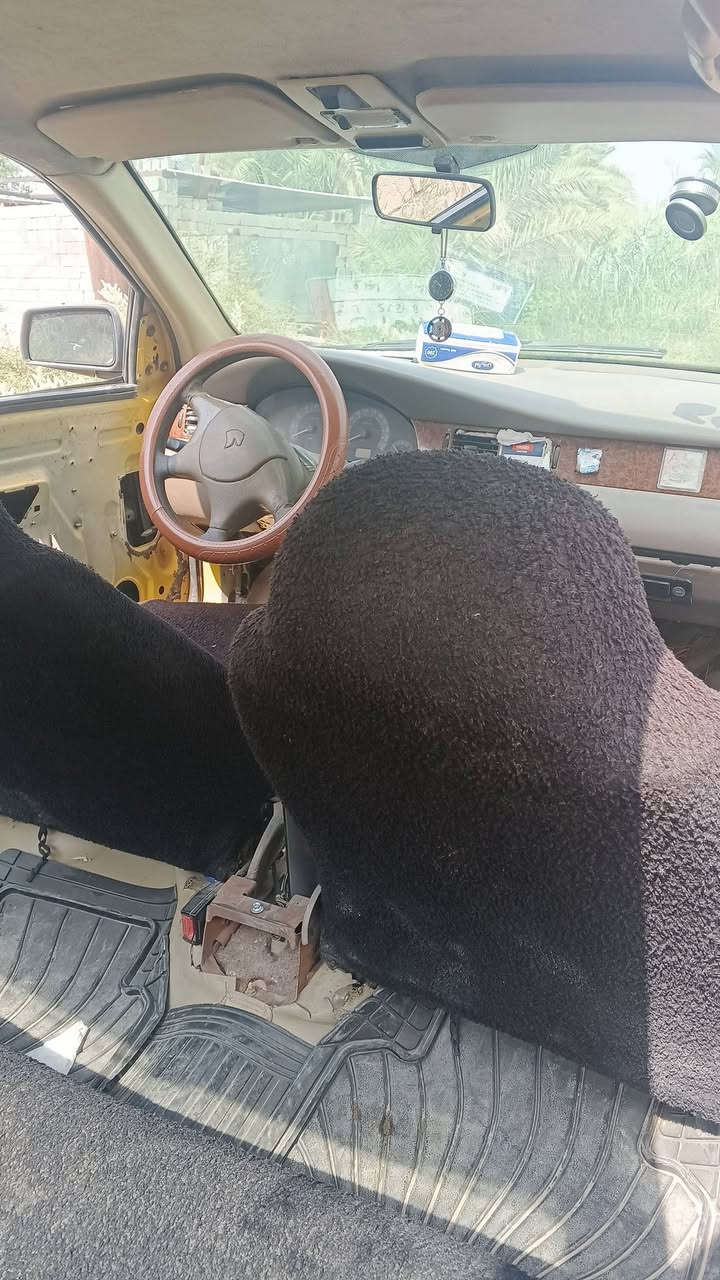 سمند ٢٠١٠ • مكينة نضاف • عاوزه كهربا