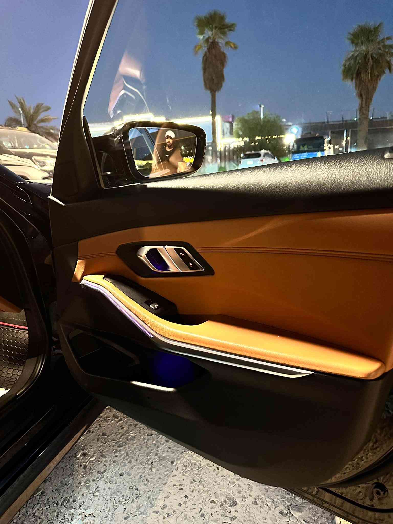 BMW e330 2021
لون اسود بغداد بأسمي 
1/1 فول للاخير
فتحة سقف
رادارات امامي خلفي جانبي
اوتو هولد
تحديد و المحافظه على المسار
مثبت سرعه
انظمة قياده SPROT/SPORT+/ELECTRIC/ADAPTIVE
اوتو ستارت/ستوب 
اوتو بارك اصطفاف ذاتي
تدفئة كشنات اماميه 
درگه هيتر 
تحكم تبريد خلفي منفصل
اضائه داخليه امبينت لايت
اناره بيدات الابواب خارجيه مع ترحيب اضائه على الارض ايضًا
و باقي المواصفات المعروفه
رقمها حلو و بغداد 
اي ضربه مابيها ضررها غرق بسيط للدوسه ووصلت تعمل وتسير كل كهربائياتها شغاله اي شي ممبدل بيها كل العقول مكفوله اي مسج ممشتغل بيها كلشي مابيها نقص 
مكانها بغداد زيونه 
السعر 22000 وبيها مجال 
***********
