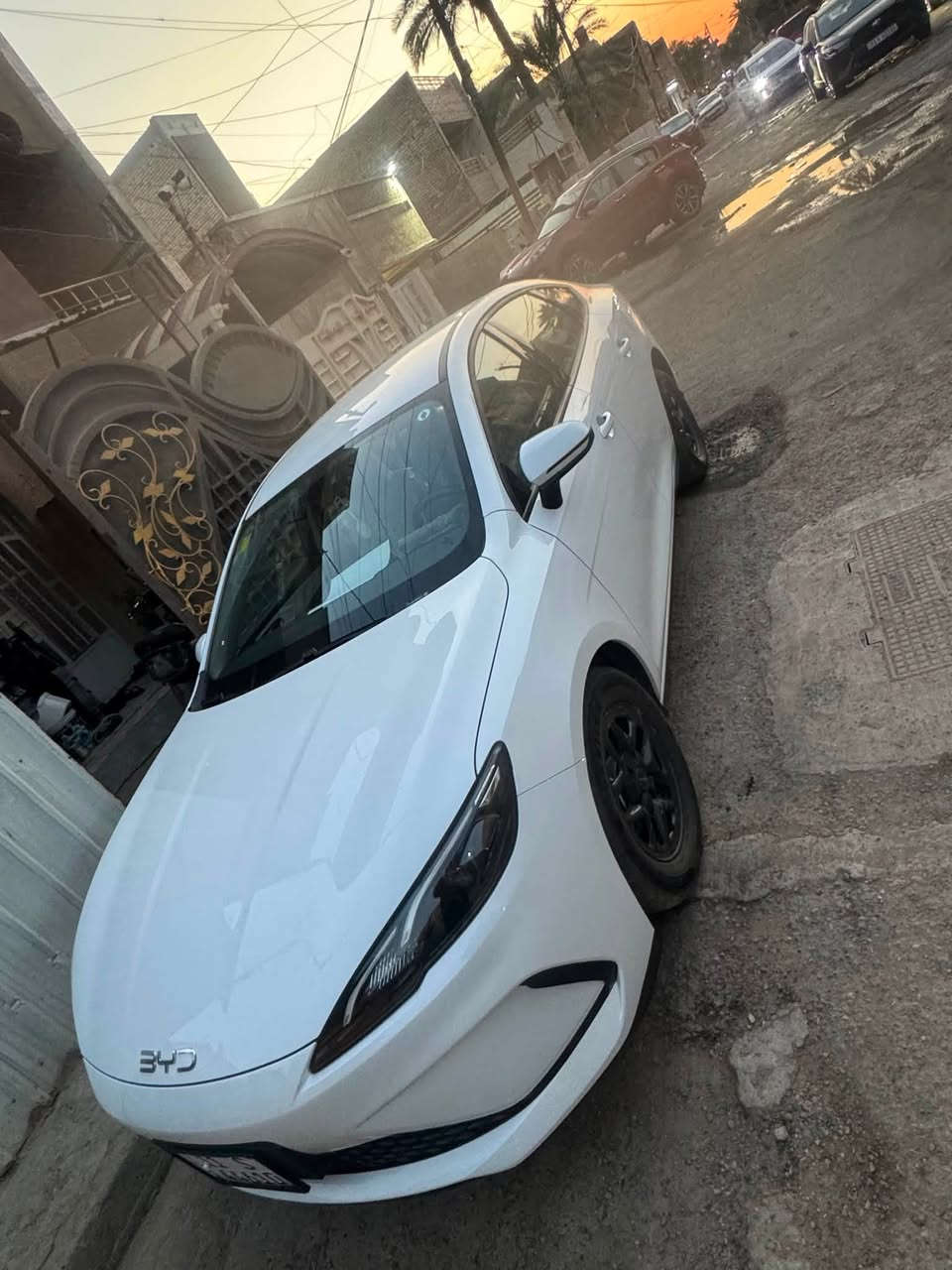 السلام عليكم
النوع : BYD سيل 5 

الموديل : 2025

السياره : كفاله عامه 

المواصفات : 

* محرك : 1500

* فول شحن وفول بانزين تمشي 2100 كيلو

* تشغيل بصمة دخول بصمه تشغيل عن بعد 

* داخل ابيض كشنات جلد

*  شاشة وسطية كبيره 

* شاشة عدادت دجتل 

* فول تحكم ستيرن 

* اوامر صوتية

*  كروس مثبت سرعة

*  حساسات خلفية + كاميرا 

* انارة امامية 

* زينون فول LED سكن LED بك لايت LED

مكاني بغداد سعر 20مليون300

رقم ***********

***********

متوفر وتساب
