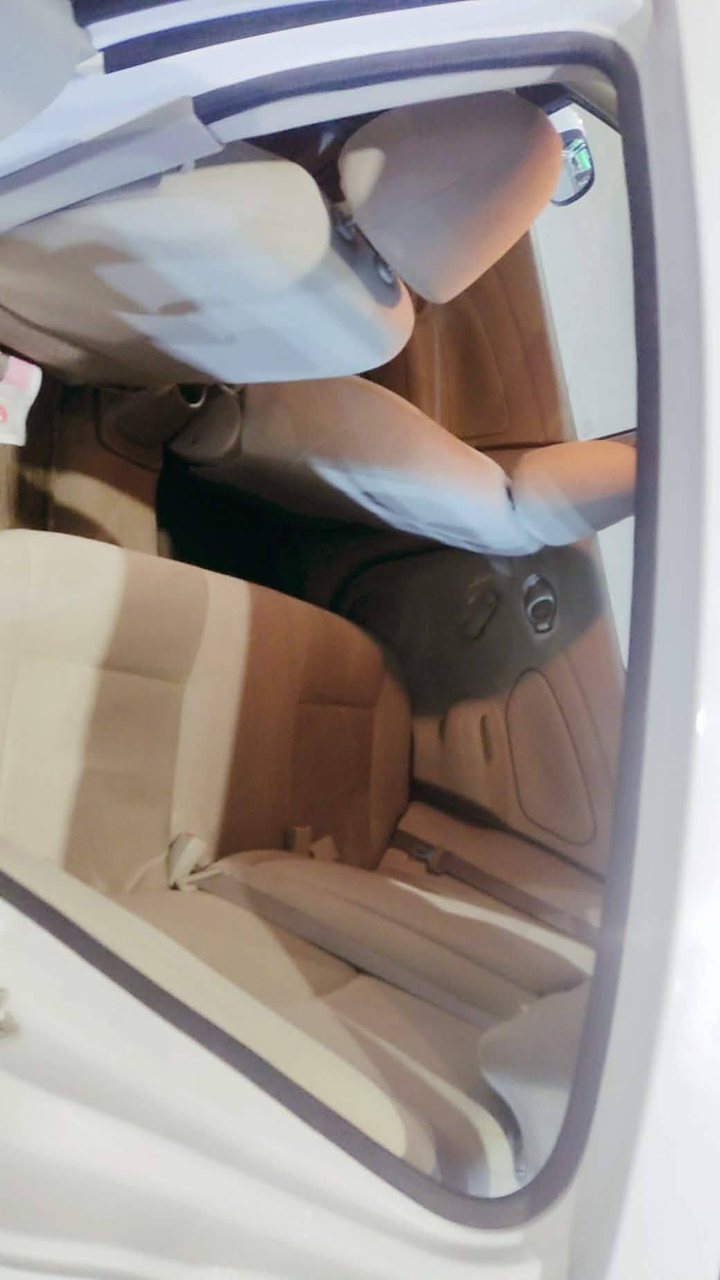 السلام عليكم  نيسان سني هندي  لبيع موديل 21 رقم اربيل شرط تحويلالعنوان اربيل
الرقم .***********
الموصفات مالته معروفه 
تبريد ثلج مالته 
حداديه جديده 
تخم تاير جديد  
ماشيه 62
