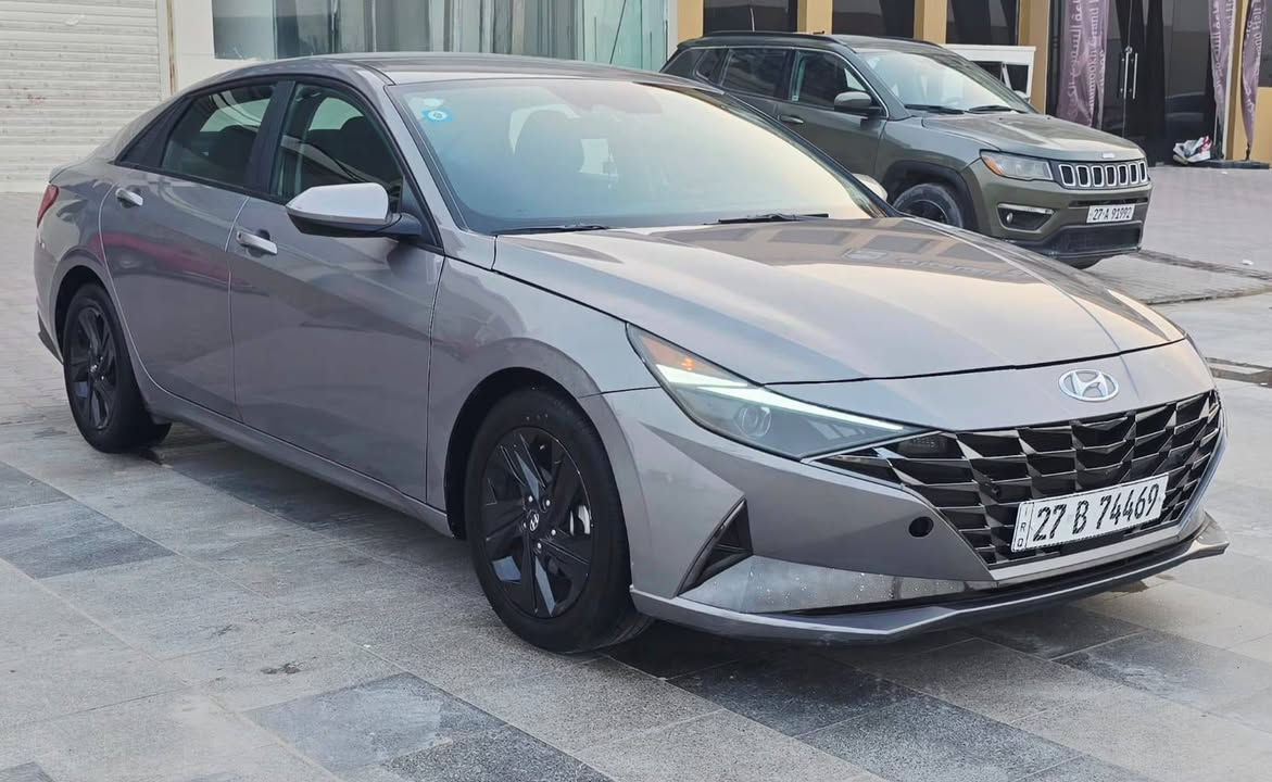 سيارة للبيع نوع الانتره موديل 23حره ذي قار امريكي كامل مواصفات ما عدا الفتحة الضربة خشم جاملغ الامامي تقريبا بكد الشبر ماشيه 46 السعر 147 بيها مجال قليل المكان سوق الشيوخ ***********
