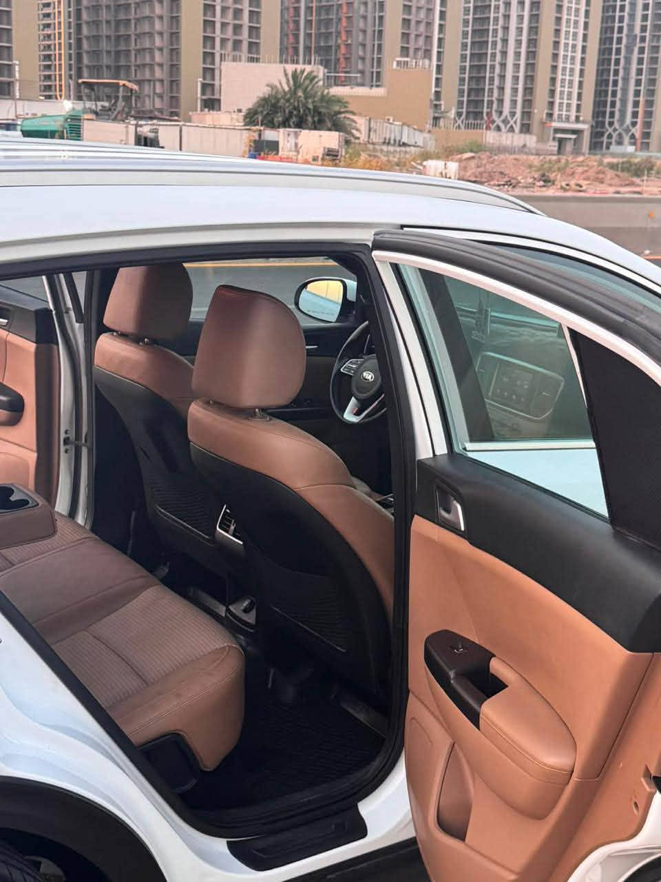 كيا سبورتج موديل 20ماشيه79على حال الشركه سبير منازل ربع باب خلفي باردفقط الاتصال***********
