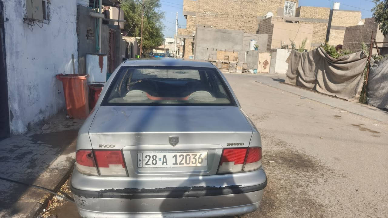 سلام عليكم سمند للبيع سياره محرك على الفحص تخم تير جديد فقط بعيد طير مديل 2012 تبريد شغال رقم انكليزي بسمي ***********السعر 33

