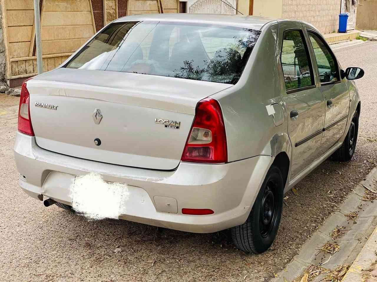 السلام عليكم بيع مستعجل 
رينو لوگان فرنسي 2012 سيارة اقتصادي 
مكينة 16 بالشرط مع الگير 
تبريد شغال 
رقم سليماني 
بدون غرامة
يوجد كوبون بنزين 
 
ضررها كما واضح في السونار / صبغ بونيد بدون دواخل 
بيها صبغ باب وجاملغ اشوية من جهة السكن بدون دواخل 

 
عنوان السيارة / كركوك
سعر /48 $ بيها مجال للشراي 
تحويل ثاني يوم 
فقط بيع بالنقد 
*********** whatsapp
*********** كركوك, العراق

