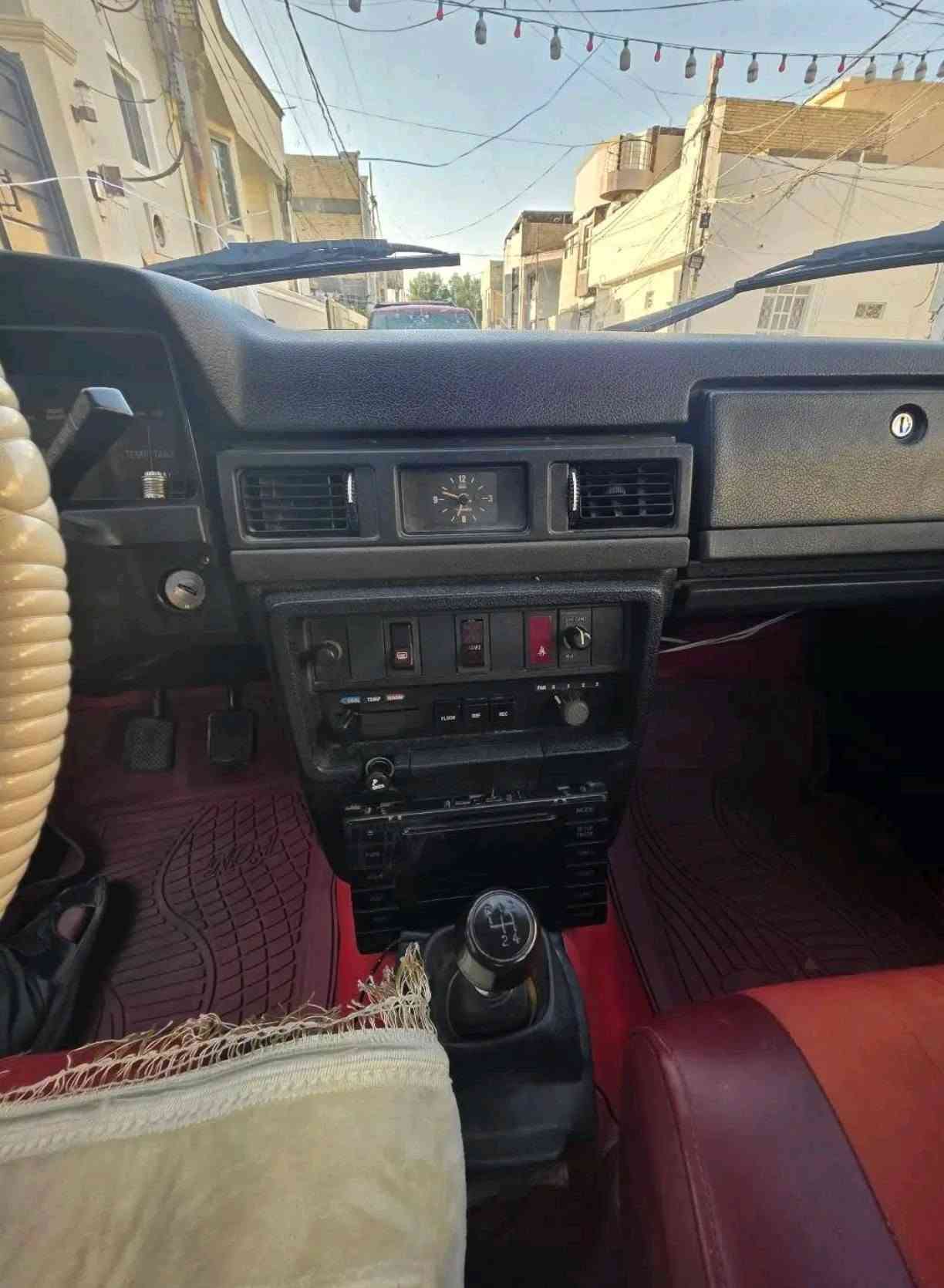 السلام عليكم ورحمة الله وبركاته
للبيع فولفو مديل 1978

حجم 244 ملقب ابو شوارب

مكينه وكير خير من الله

رقم دولي بغداد ب سمن شخصين

منضومت تبريد جديد

السيارة دواخل أحمر جلد

السيارة جاهزة من كل نواحي و لمن تاخذ ما ذب عليه فلس احمر مكان النجف سعر اتصال بيك خير وتدلل رقم ***********
