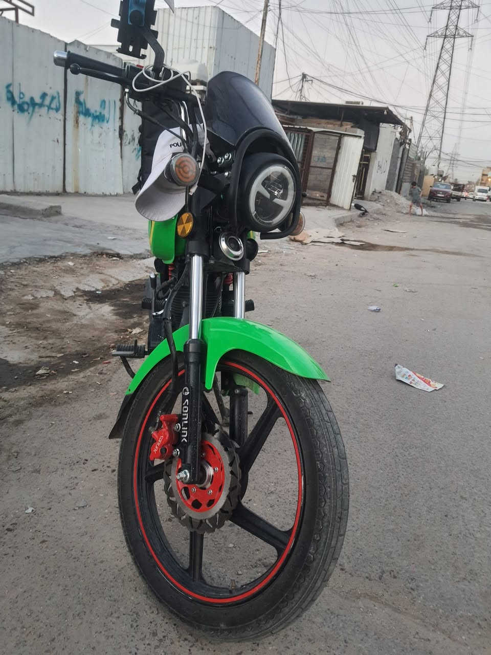 دراجه سونك البيع مديل ٢٥تراجه نضيفه حيالله تعال واشتغل بيه سعر850وبيه مجال رقم ***********
