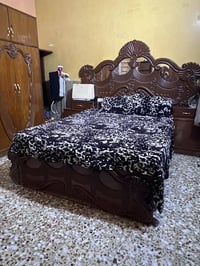 غرفه • طقم كامل • نضيفه