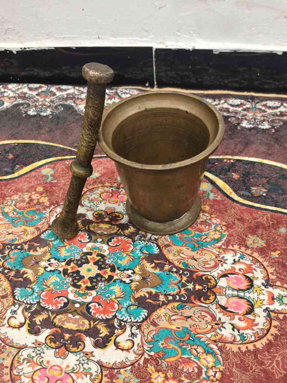 الكبير طول الهاون 18 طول اليده 27 الوسطاني طول الهاون 15 طول اليده 23/ونص
الصغير طول الهاون 13 طول اليده 20 السعر 250 ألف وبيهن مجال للاستفسار إتصال أو وات ساب ***********مكاني بغداد مدينة الصدر

