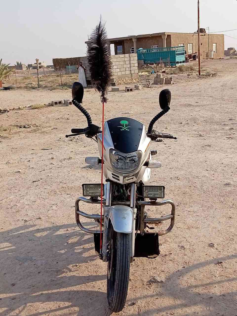 سايم موديل 13للبيع السعر 750 بي مجال بصيط أوراق موجوده    ***********
