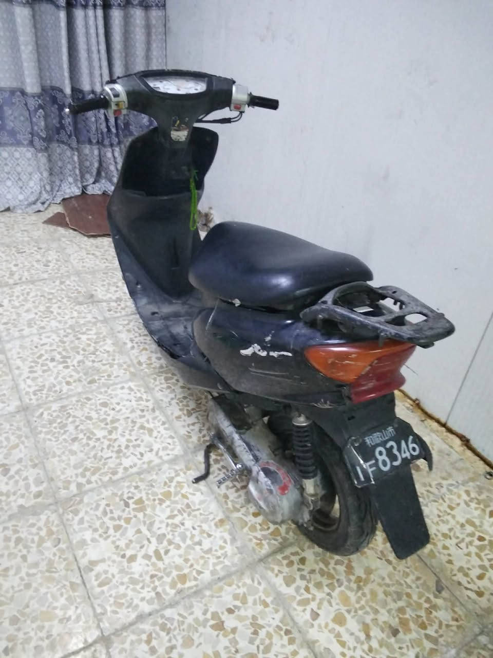 دراجه عصفوريه 60 خبط للبيع 
السعر 175  الف 
مكاني بغداد مدينه الصدر منطقة حي الكوفه
الاتصال على الرقم ( *********** ) 
وات ساب موجود
