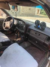 محرك يدخن • گير مضبوط • نقد فقط