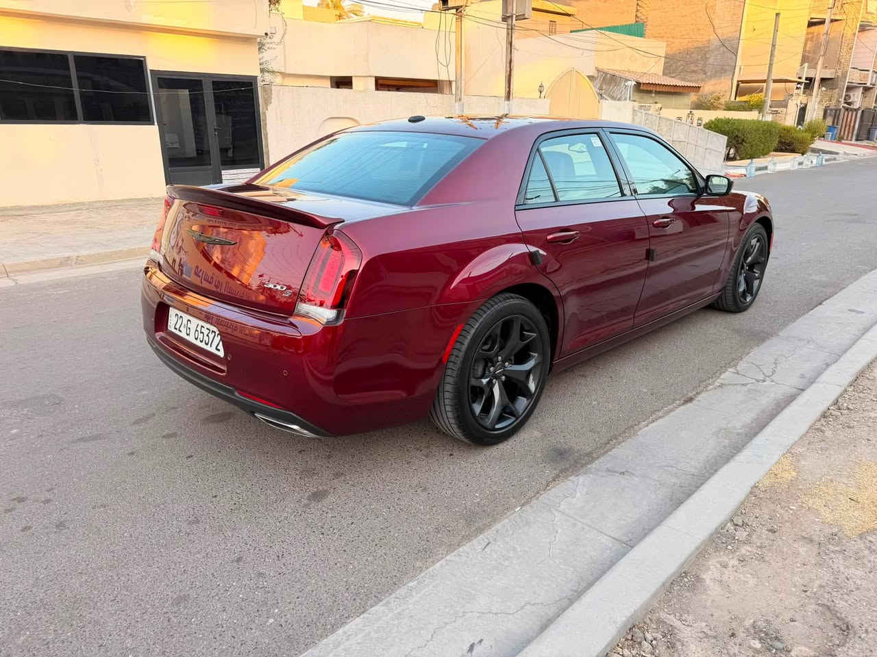 كرايسلر  اوباما 300S جديدة بمعنة الكلمة 

الموديل :2021   (خليجي)وكالة هارلم إربيل 

 

المحرك : V6 . 3.6L . 

 السياره مكفوله كفاله عامه

المواصفات :

ردار امامي 

ردار جانبي 

* الواجهة الأمامية SRT. 

* پانوراما . 

* رادار مع مانع تصادم . 

* نقطة عمياء . 

* حساسات امامية . 

* مصابيح امامية زنون مع LED . 

* شاشه كبيرة مع نظام ملاحة نفكيشن GPS .

* سستم صوت الپاين مع سماعات بريميوم .

* مقصورة الركاب من الجلد

* مقاعد أمامية كهربائية عدد 2 . 

* ذاكرة لحفظ وضعيات الجلوس (ميموري) . 

* مقاعد أمامية تبريد وتدفئة . 

* مقاعد خلفية تدفئة . 

* تشغيل عن بعد . 

* ستيرن كهربائي . 

* تدفئة ستيرن . 

* محدد سرعة . 

* تلفون بلوتوث . 

* كاميرا خلفية .

* مرايا متحسسة للاضاءة العالية .

* كير شفتر بالستيرن . 

* دخول ذكي (بصمة) . 
السعر ٣١٥٠٠دولار ٣١٥ ورقة 
للاستفسار سيف *********** مكاني بغداد شهداء البياع
