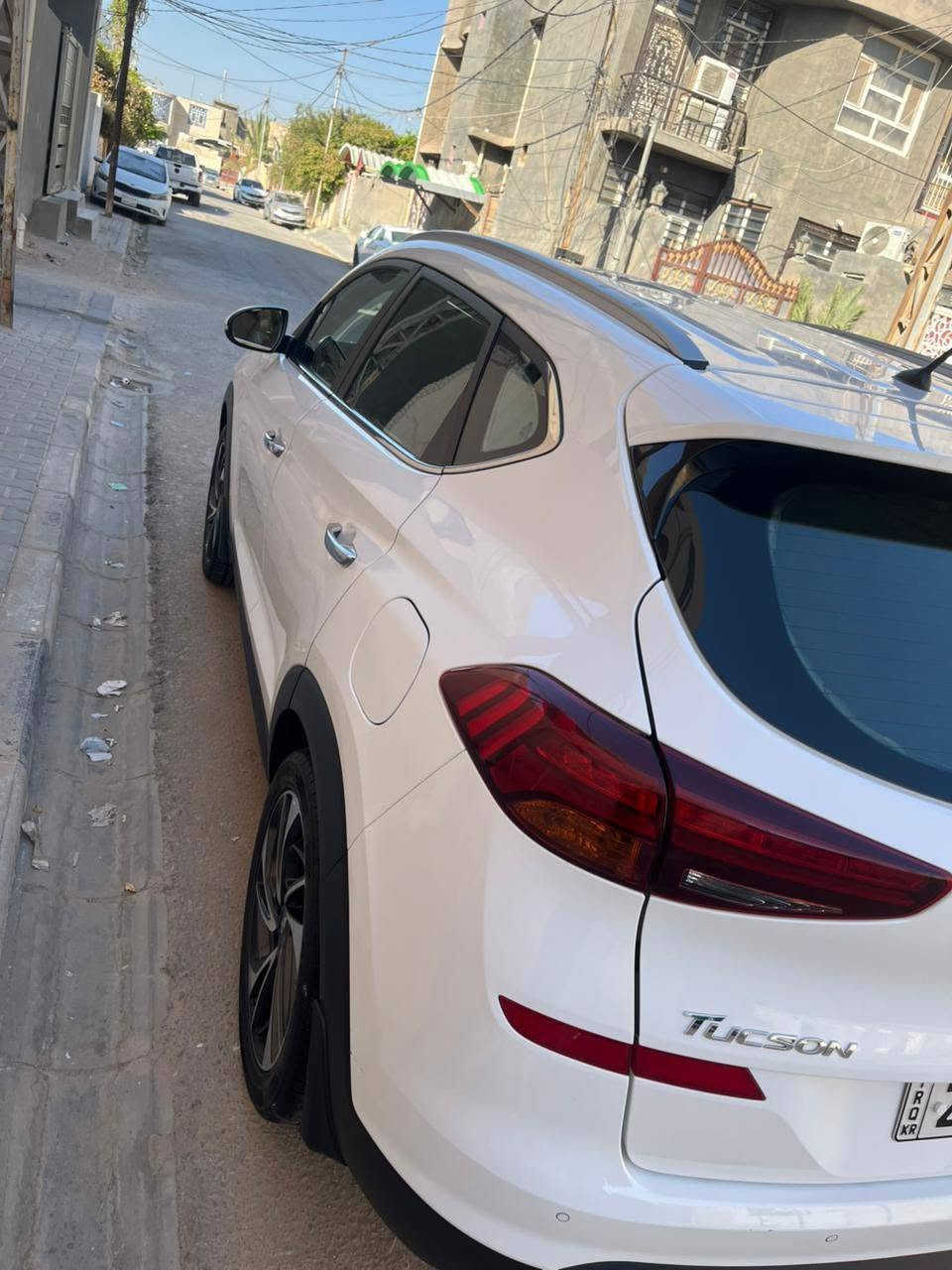 السلام عليكم توسان موديل 21 جيكيه سياره مكينه كير حداديه تخم تاير كله جديد سيارة رقم اربيل جديد كفاله عامه عد بيه إصبع بخشم البنيد   سياره مالت جناي جاهز من كلشي مكانه النجف مشخاب لاستفسار تصال عل رقم (***********)
